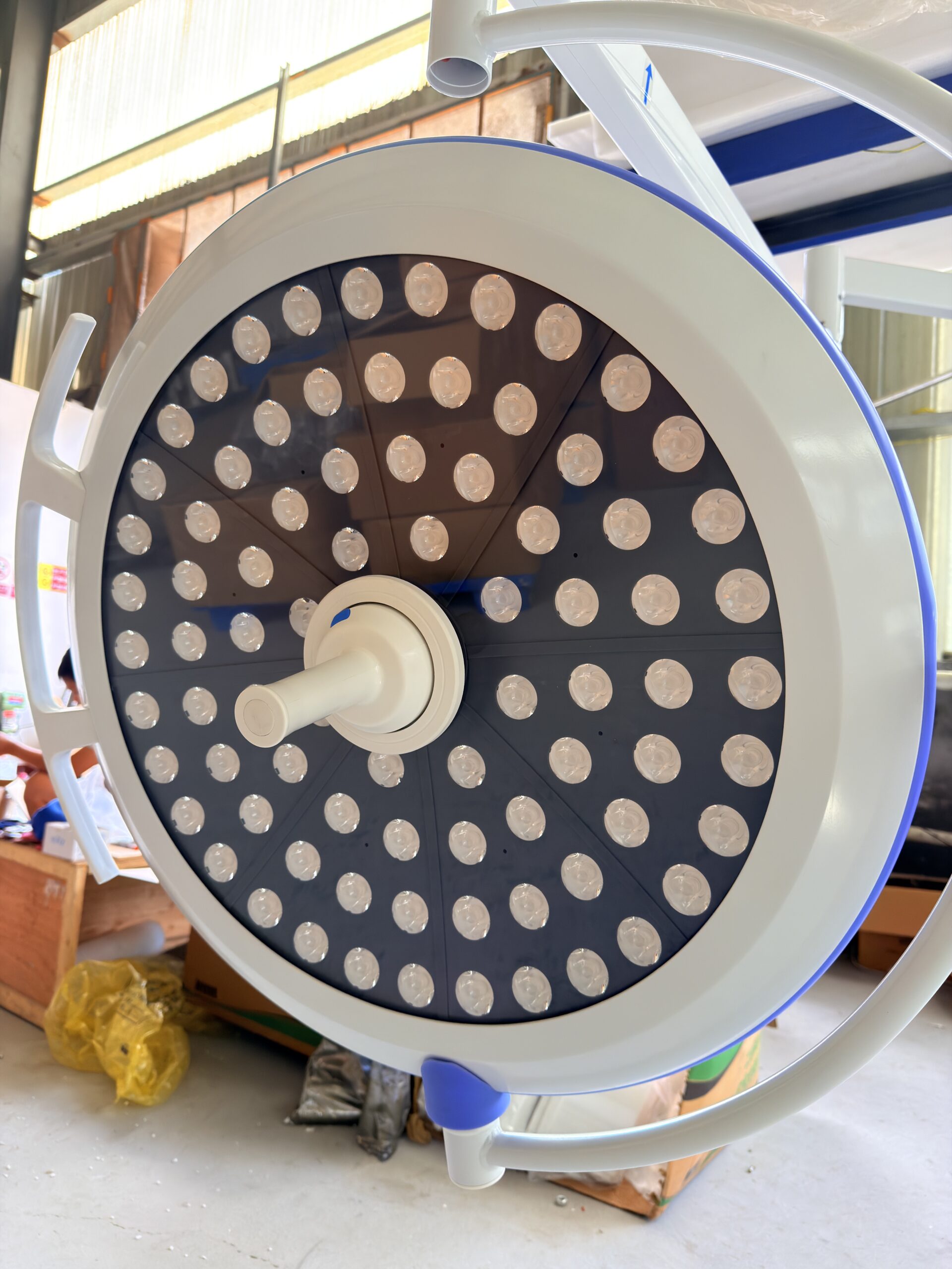 Image produit 30 du luminaire chirurgical LED Sanyang Medical 700 500 Color