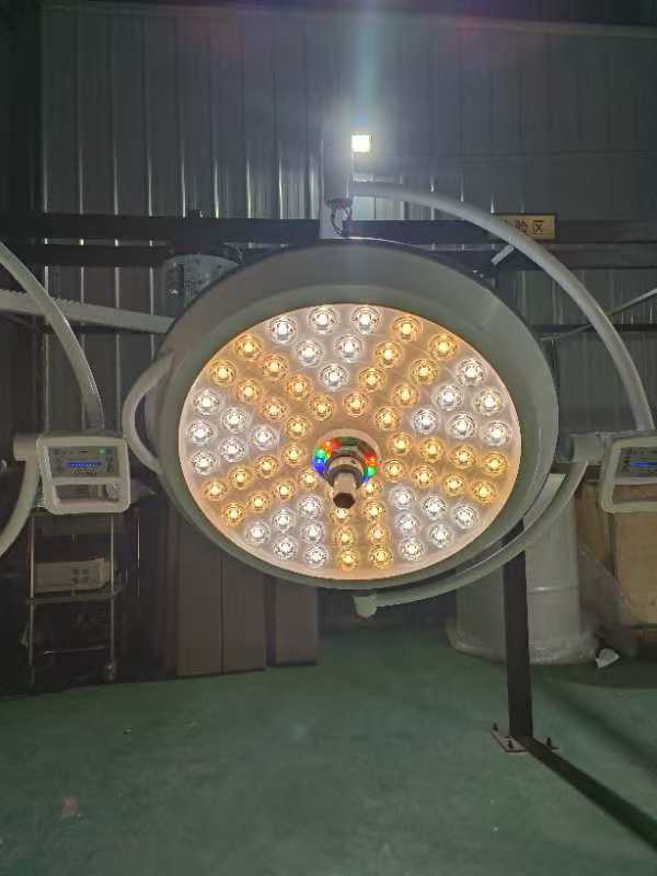 Sanyang Medical Surgical Light Large LED 700 700 product image 07