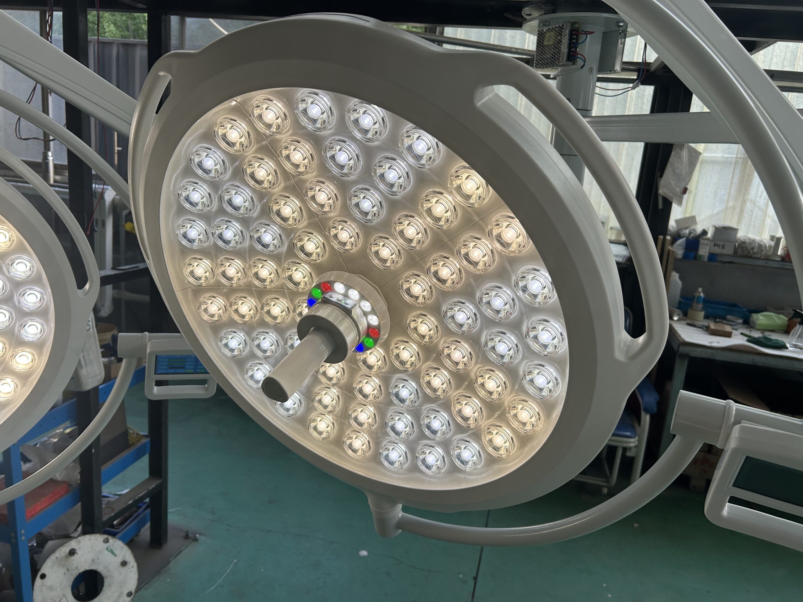 Sanyang Medical Surgical Light Large LED Shell 700 700 product image 33