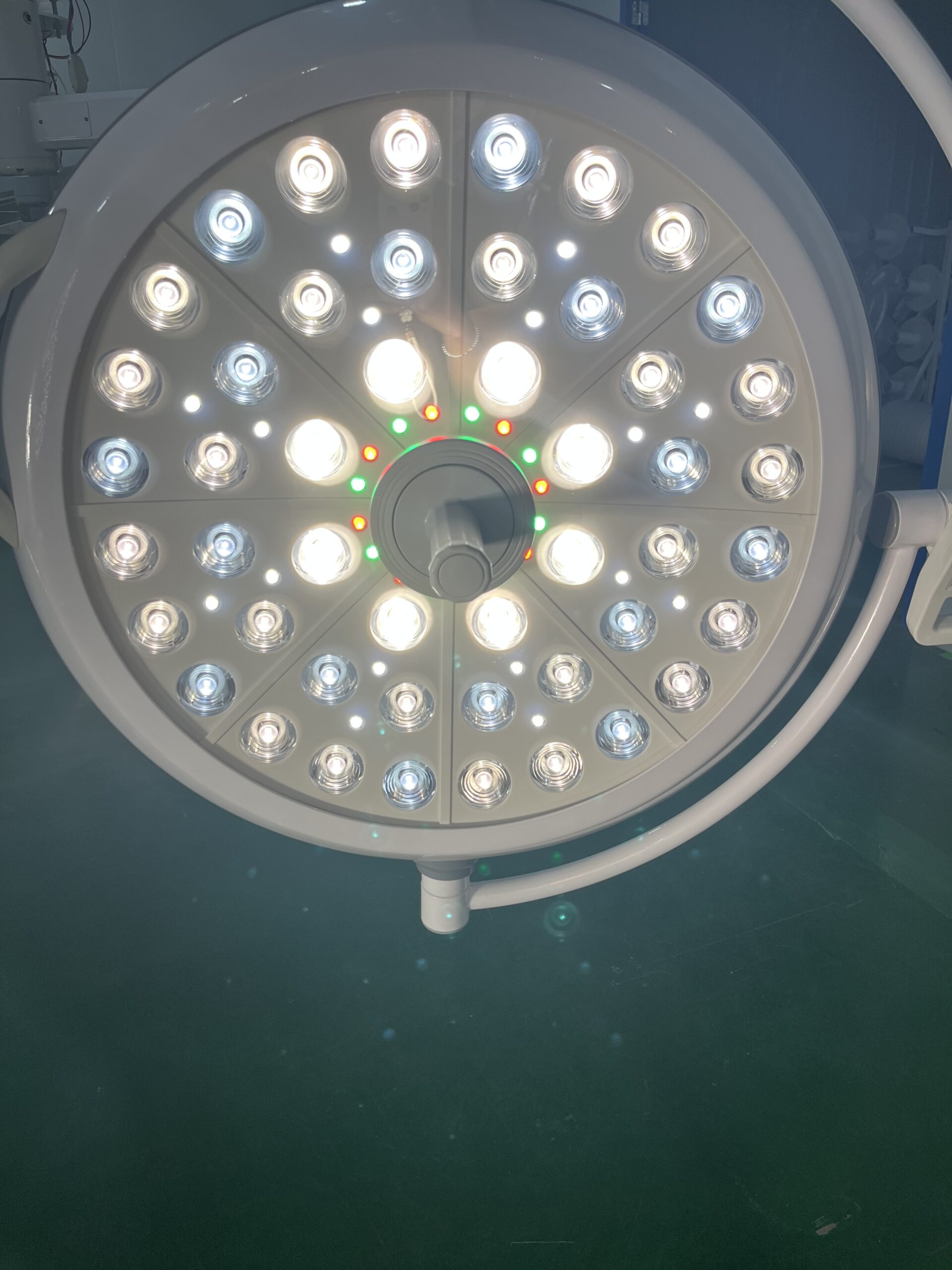 Sanyang Medical Surgical Light Spiral Color LED product image 02